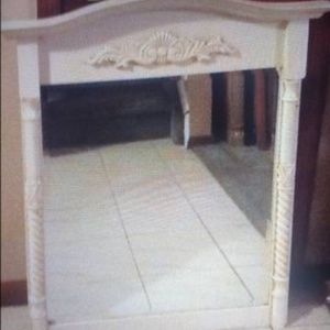 White large mirror